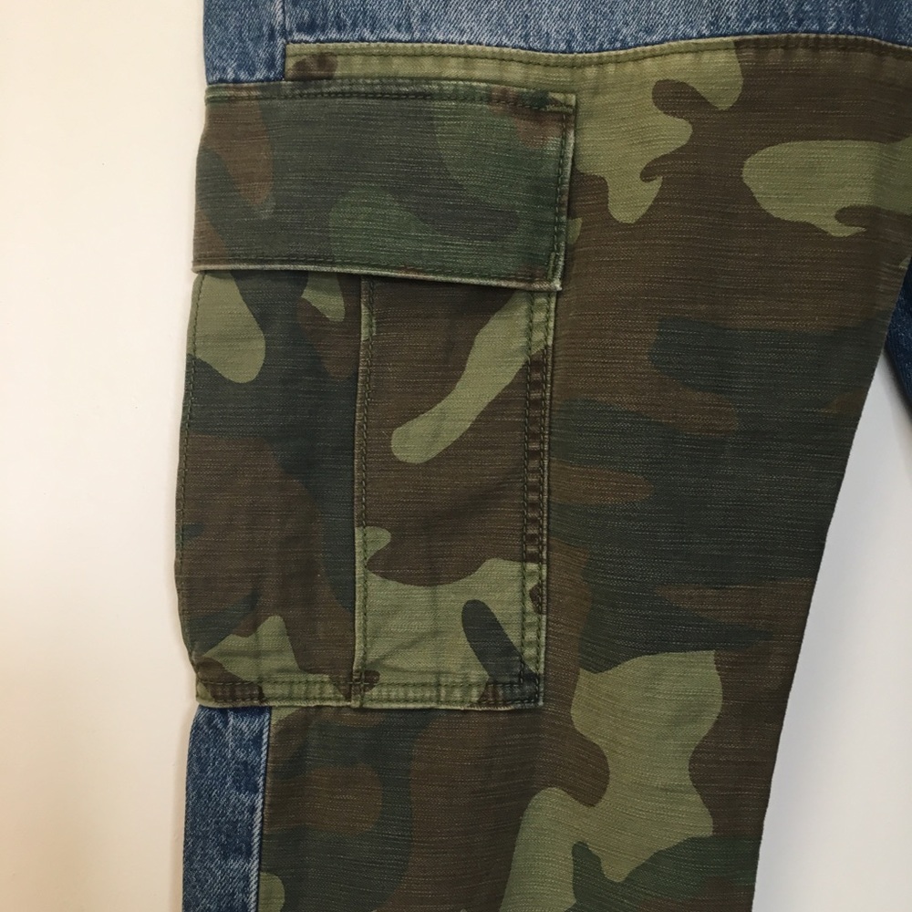 Levi’s - Picture 8 of 8